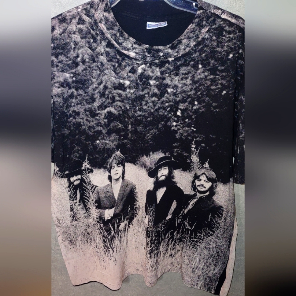 Vintage Beatles all over print tshirt